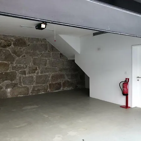 Urban Views Townhouse Arrabida * Porto