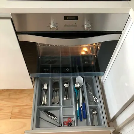 Urban Views Townhouse Arrábida Casa vacanze *