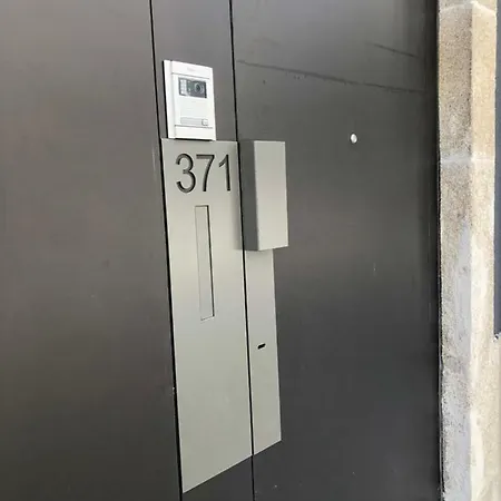 Urban Views Townhouse Arrabida * ポルト