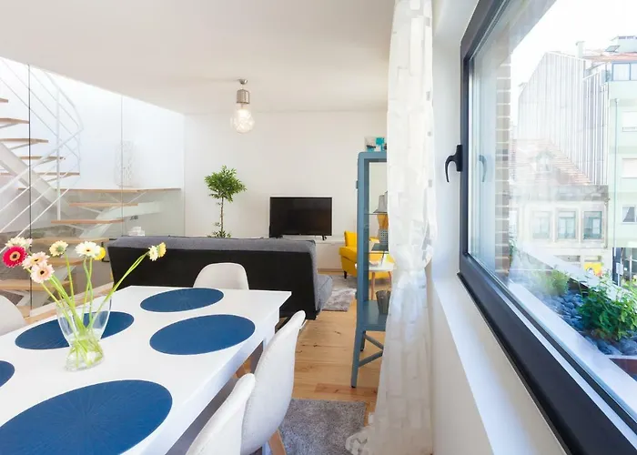 Urban Views Townhouse Arrabida 波尔图