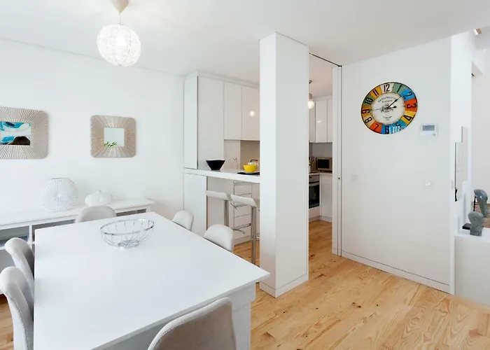 Urban Views Townhouse Arrabida 度假居 波尔图